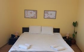 Стаи За Гости - Цветето На Ангела Guest House